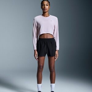 On Training shorts